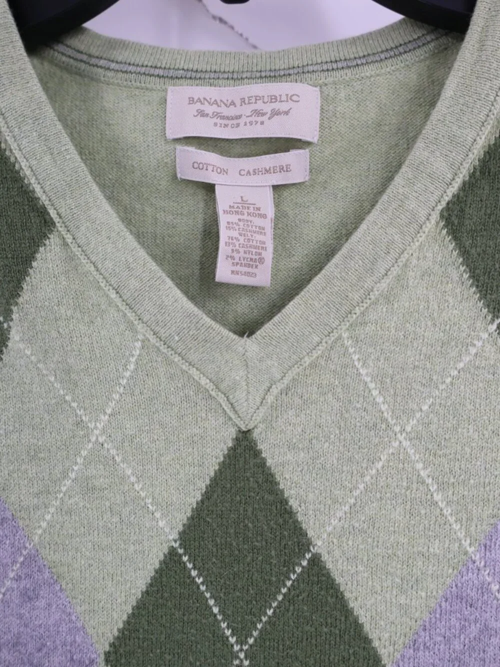 Banana Republic Sweater Vest Men Large cotton Cashmere Green Argyle Vneck Preppy